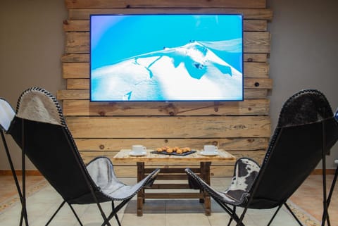 Lounge or bar