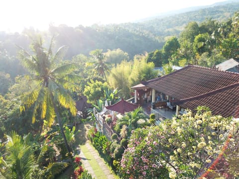 Sanshikirana House Lovina Bed and Breakfast in Bali