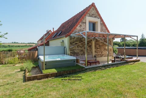 Patio, Natural landscape, Spa and wellness centre/facilities, Meals