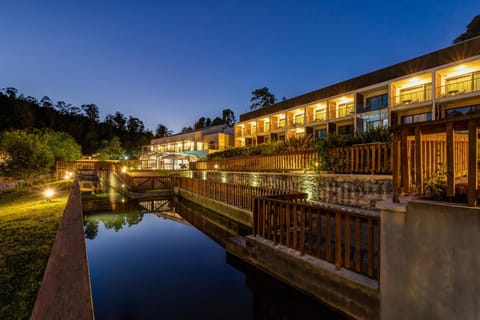Night, Garden, On site, Garden view, Pool view, River view