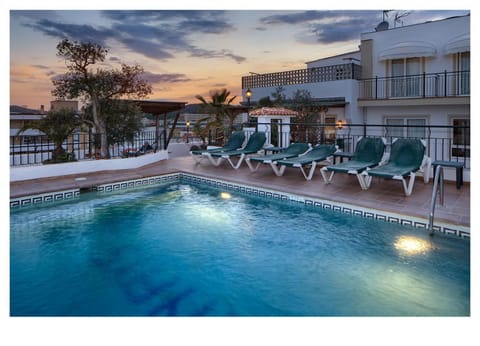 Pool view, Swimming pool, Sunset