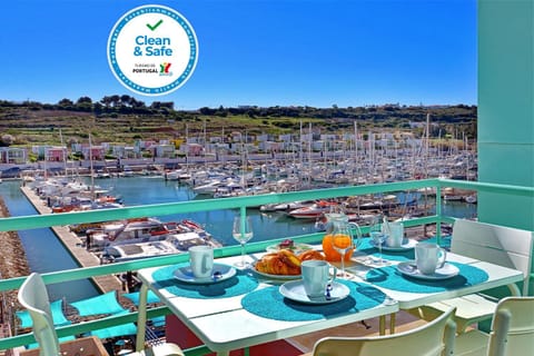 Balcony/Terrace, Pool view, Sea view, Swimming pool, Certificate/Award