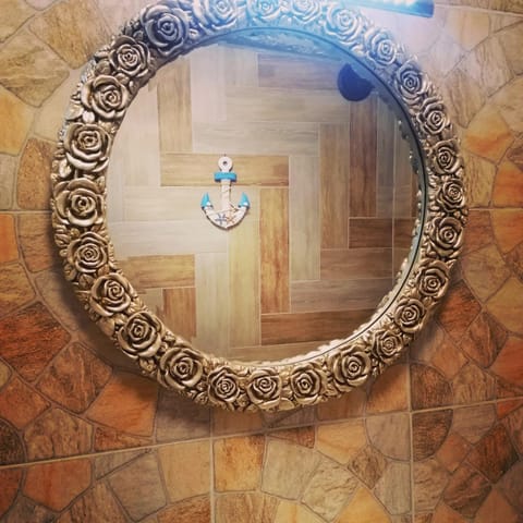 Marina Jacuzzi Apartment free parking Apartment in Novi Sad