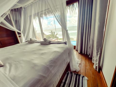 Bed, Photo of the whole room, Bedroom, Pool view, Sea view