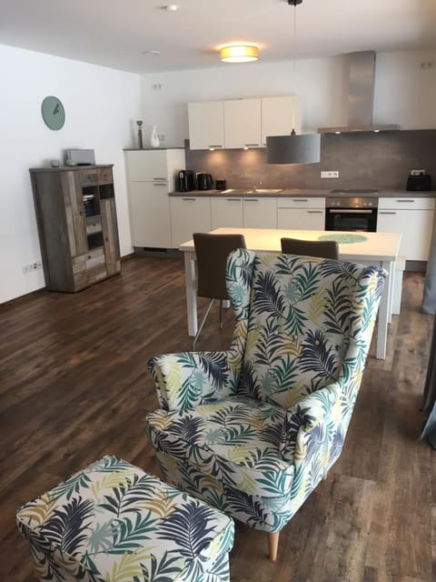 Kitchen or kitchenette, Living room, Photo of the whole room