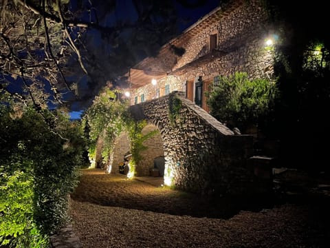 Property building, Night