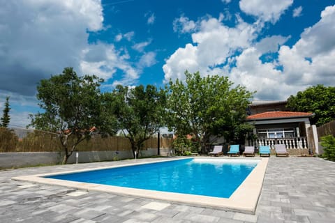 Swimming pool, Swimming pool, Sports