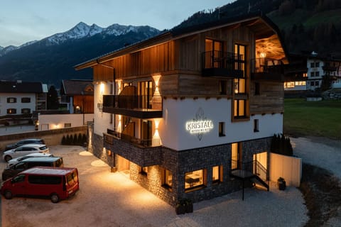 Kristall Apartments Hotel in Neustift im Stubaital