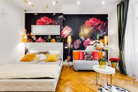 Living room, Seating area, Bedroom