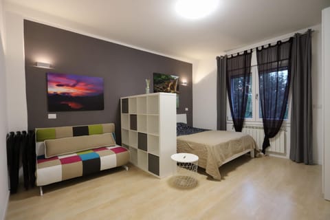 Living room, Bedroom