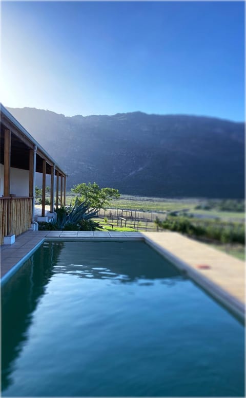 Mountain view, Pool view, Swimming pool