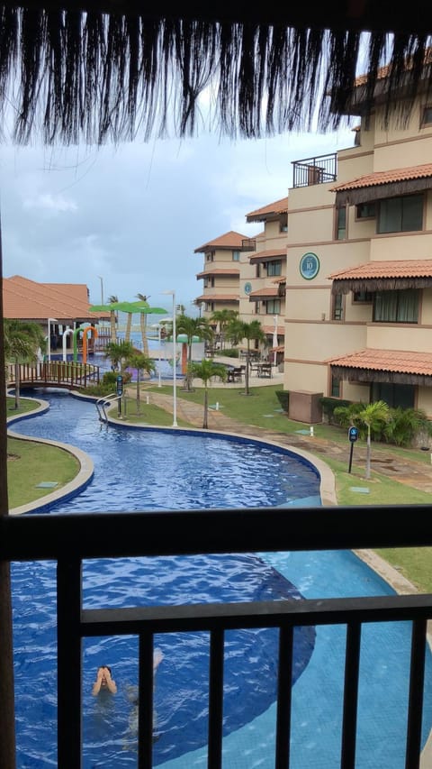 Bird's eye view, Pool view