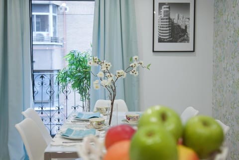 Balcony/Terrace, Decorative detail