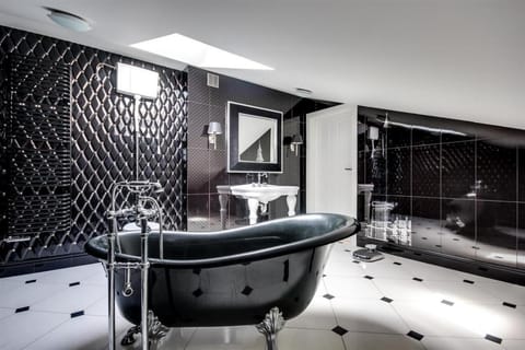 Bathroom, Bath