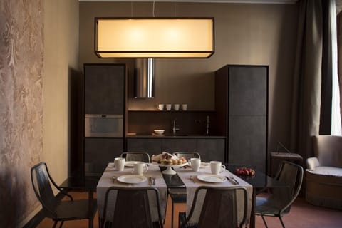 Coffee/tea facilities, Living room, Dining area, Breakfast