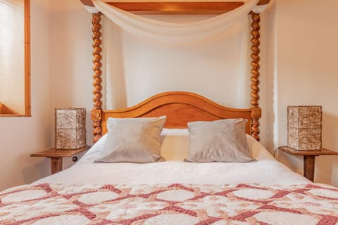 Millrace Cottage House in Holmfirth