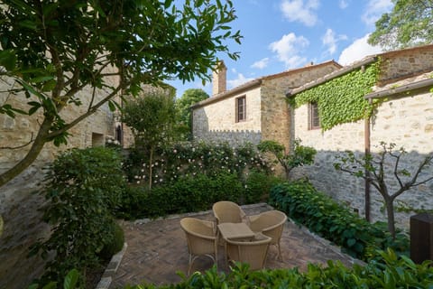 Castello di Fighine Villa in Umbria