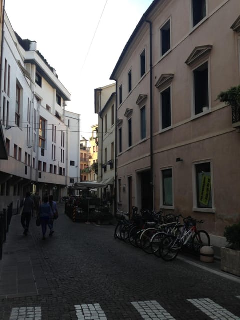 Holiday Treviso Suite LOMBARDI Apartment in Treviso