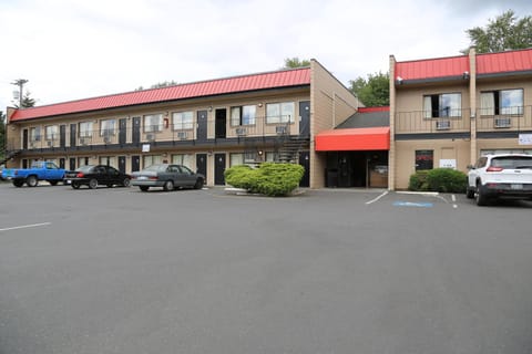 Americas Best Value Inn Kelso Motel in Longview