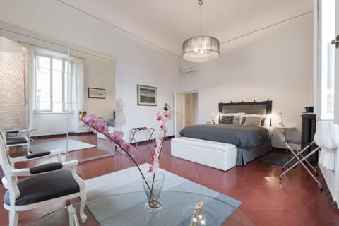 MediciApt - Old Bridge House in Florence