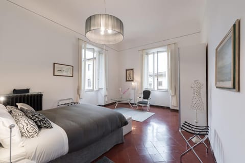 MediciApt - Old Bridge House in Florence