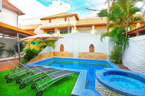Patio, Place of worship, Swimming pool