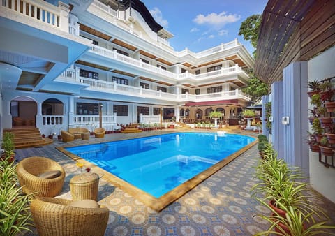 Property building, Pool view, Swimming pool