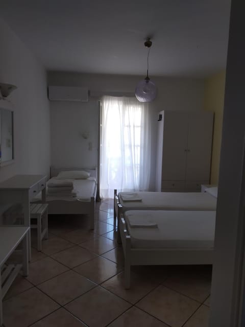 Elpidas studios Apartment in Naxos, Naxos and Lesser Cyclades, Greece