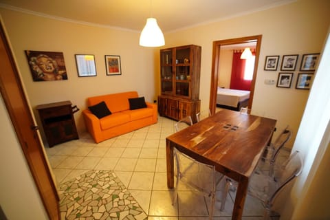 Bed, Living room, Seating area, Seating area, Dining area, Bedroom