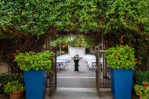 Inner courtyard view