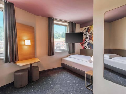 Photo of the whole room, acessibility