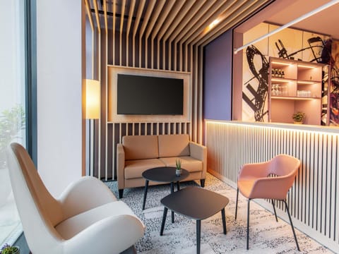 Lobby or reception, Lounge or bar