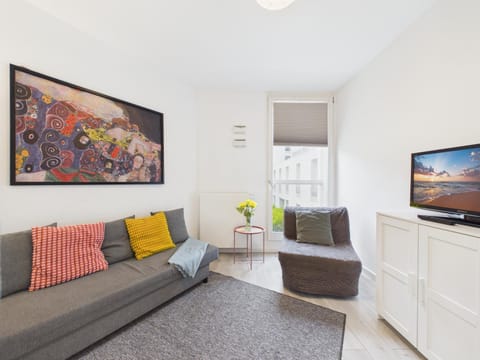 Communal lounge/ TV room, Living room
