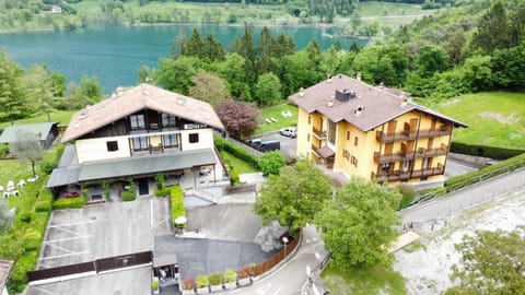 Property building, Nearby landmark, Day, Natural landscape, Lake view, Parking