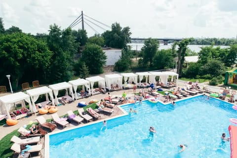 Pool view, Swimming pool, Swimming pool
