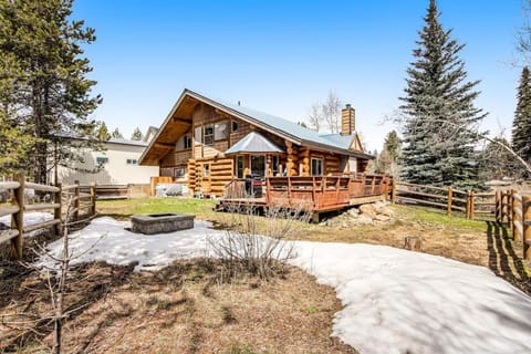 Pinedale Cabin Cabin in McCall