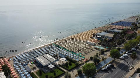 Hotel Esperia Hotel in Alba Adriatica