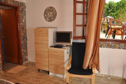Beach Studio next to the center Apartment in Kissamos
