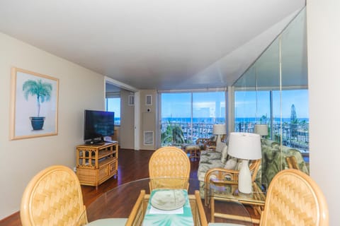 Ilikai Marina 682 House in Honolulu