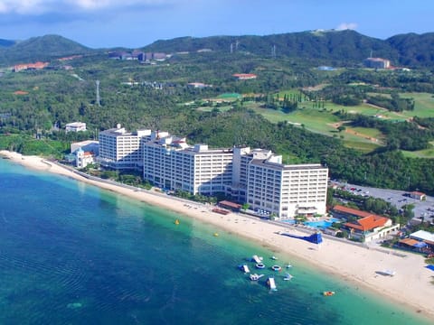 Bird's eye view, Location