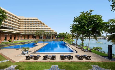 Lake view, Swimming pool, Swimming pool