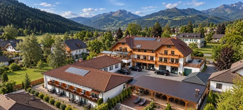 Property building, Nearby landmark, Spring, Day, Natural landscape, Bird's eye view, Summer, City view, Mountain view