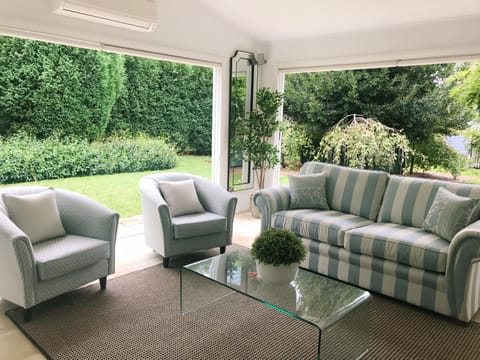 Patio, Living room, Seating area, Garden view