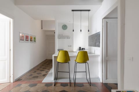 Lounge or bar