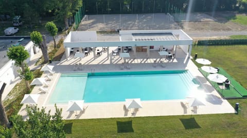 Pool view, Swimming pool
