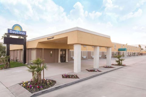 Property building, On site