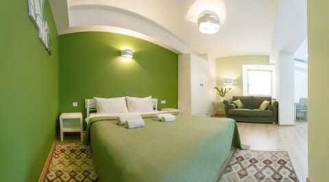 Bed, Photo of the whole room, Decorative detail