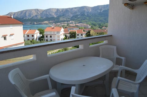 Balcony/Terrace, Mountain view, Sea view