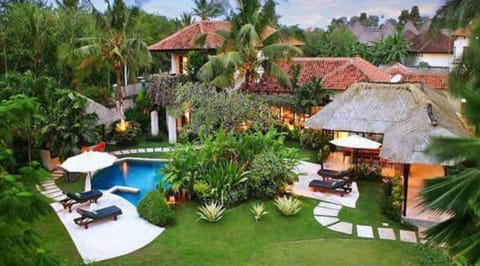 Bird's eye view, Garden view, Pool view