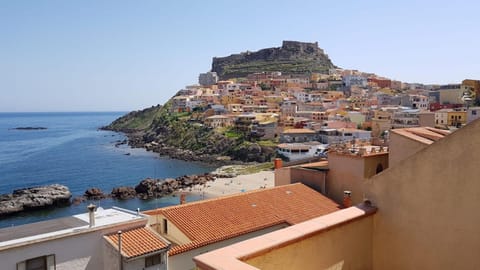 Balcony/Terrace, Beach, City view, Sea view